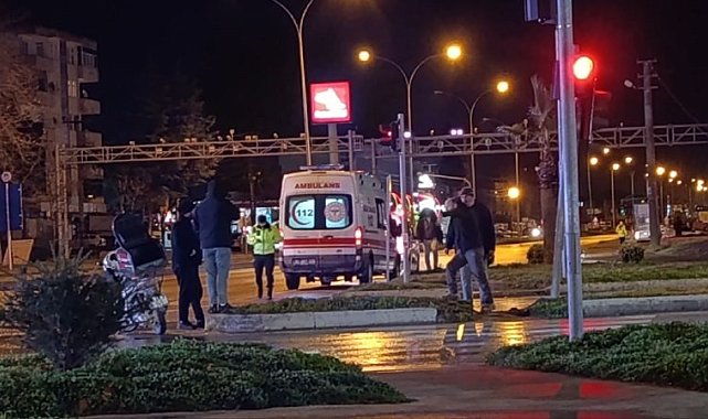 Sakarya'da otomobil ile motosiklet çarpıştı: 2 yaralı