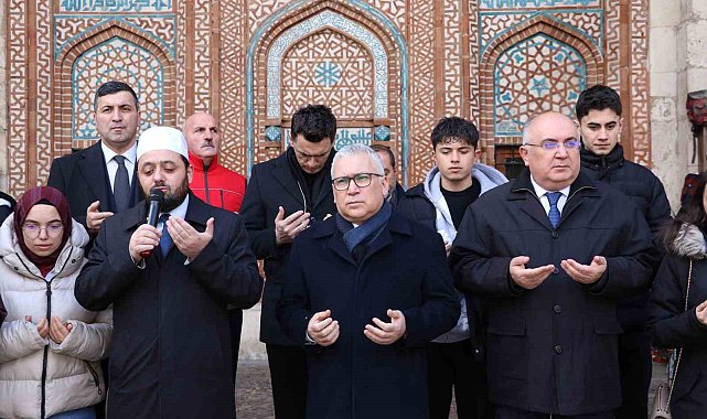 Selçuklu Sultanı mezarı başında anıldı