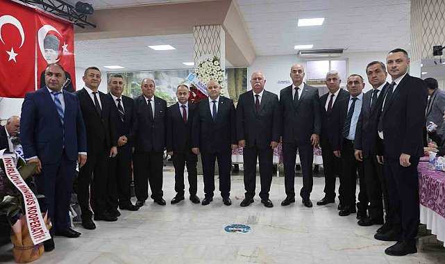 Şoförler Odası'nda 5. kez güven tazeleyen Özmeriç, AYESOB'a adaylığını açıkladı