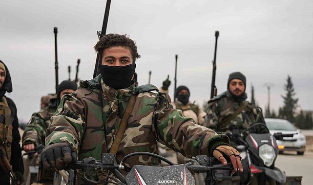 Suriye ordusu, terör örgütü SDG'nin çekildiği Deir Hafer'de kontrol sağladı