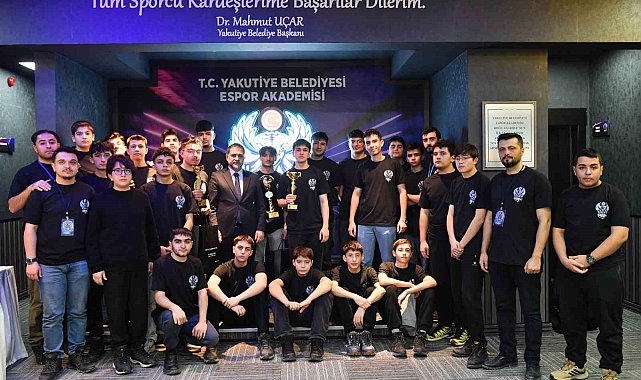 Yakutiye Belediyesi Espor akademisi liseler arası FIFA26 Espor turnuvasına gençlerden büyük ilgi