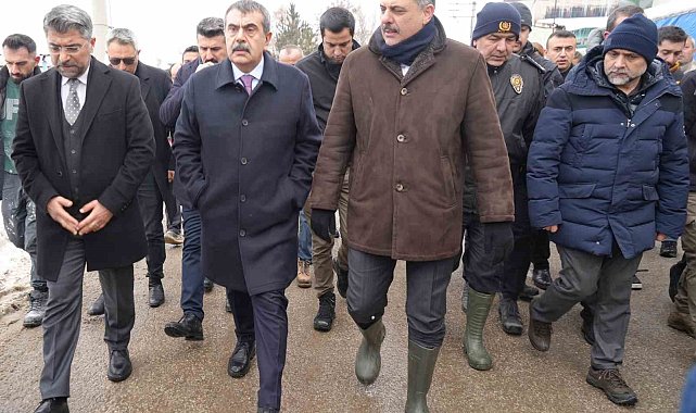 Yangında ölü sayısı 2'ye yükseldi