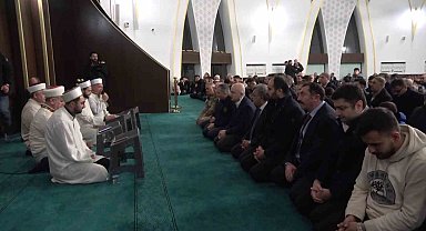 Adıyaman'da 6 Şubat depremlerinde hayatını kaybedenler için mevlit okutuldu