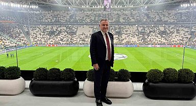 Bakan Osman Aşkın Bak, Juventus - Galatasaray maçını takip etti
