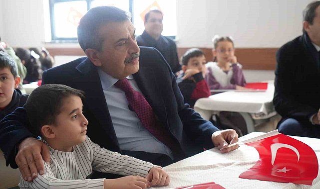 Bakan Tekin, "Kimsenin dini inancını sorgulamadık"