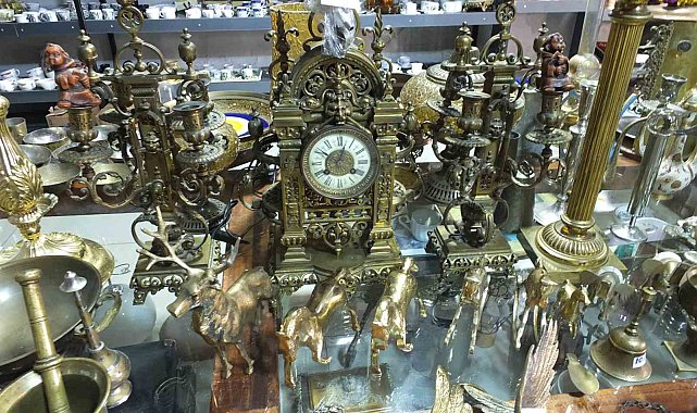 Balıkesir'de 146 yıllık tarihi saat görücüye çıktı