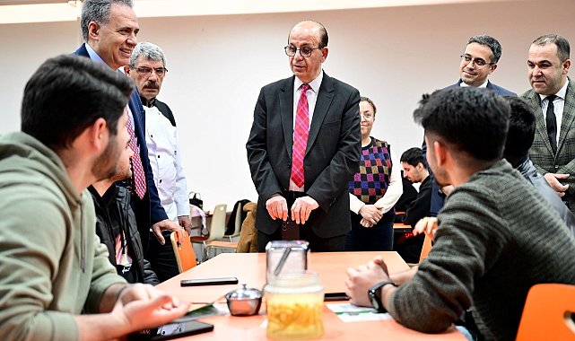 Başkan Geçit: "İftar soframızla gönüller arasında güçlü bir köprü kuruyoruz"