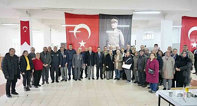 Burhaniye'de Kaymakam Atilla Şehit aileleri ve gaziler onuruna verilen yemeğe katıldı