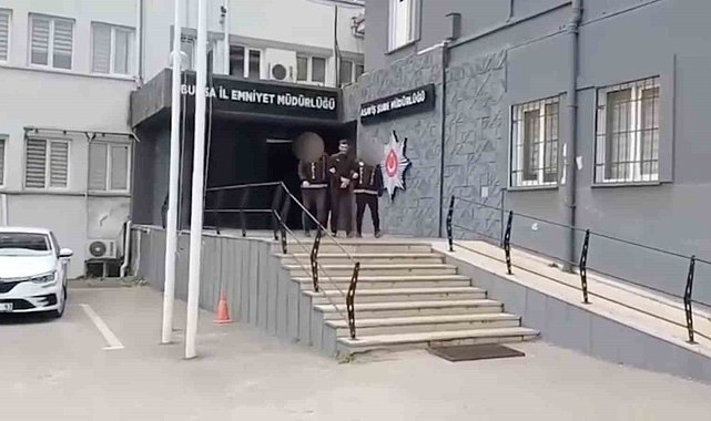 Bursa'da kesinleşmiş hapis cezası bulunan 3 firari yakalandı