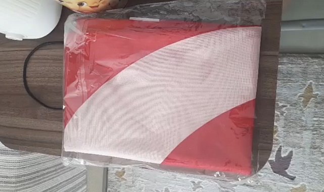 Bursa'da kuryeden bayrak hassasiyeti : Duyarlı hareket kamerada