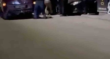 Bursa'da mahallede aileler arası kavga bir anda büyüdü