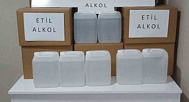 Bursa'da sahte alkol operasyonu: 135 litre etil alkol ele geçirildi