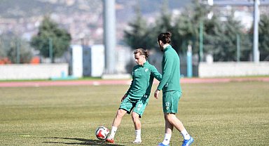 Bursaspor, Isparta 32 spor maçı hazırlıklarını tamamladı