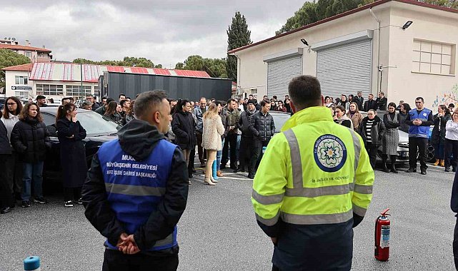 Büyükşehir'den afetlere hazırlık için "Tehlike Avı" ve deprem tatbikatı