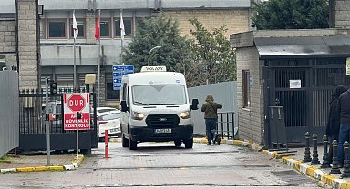 Çocuklarının gözü önünde öldürülen kadının cenazesi adli tıptan alındı