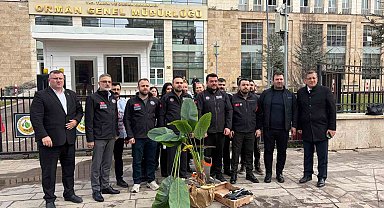 Devlet Memurları Konfederasyonu Genel Sekreteri Çiftçioğlu: "Her bir memurun yılda bir defa sendika değiştirmesi halinde tam 7 sayfa kağıt israfı oluyor"