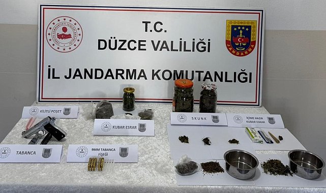 Düzce'de uyuşturucu operasyonunda 2 kişi gözaltına alındı