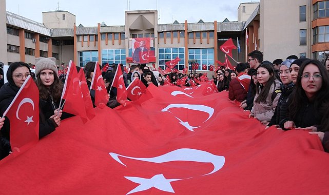 Erzincan'ın düşman işgalinden kurtuluşunun 108'inci yılı coşkuyla kutlandı