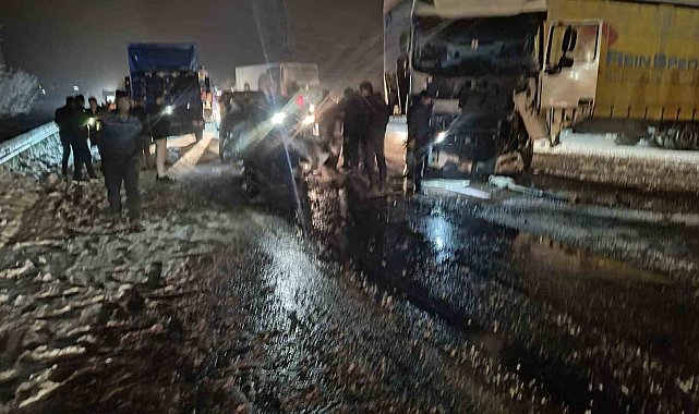 Erzurum'da trafik kazası: 4 ölü