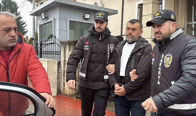 Eşini ve MHP ilçe başkanını öldüren emekli polis tutuklandı