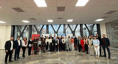 Gençlere yeni nesil mentorluk hamlesi: MentorX Connect bölgesel kalkınmaya güç katıyor