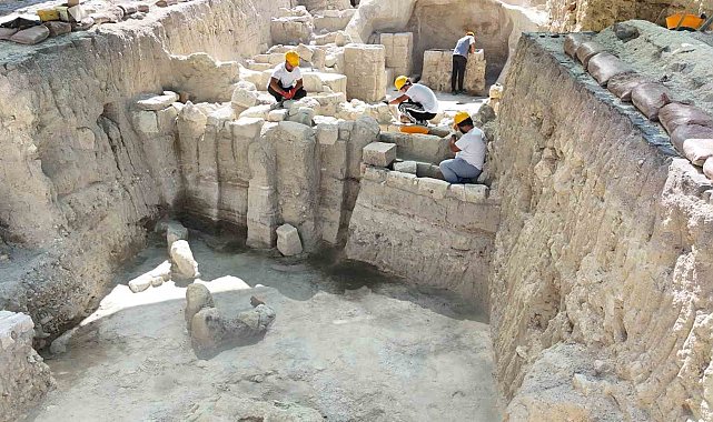 Kapadokya Alan Başkanı Aslanbay, Göreme'deki kurtarma kazılarını yerinde inceledi