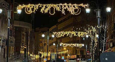 Karabük'te ışıklandırmalarla Ramazan heyecanı başladı