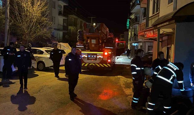 Kombiden çıkan yangın paniğe neden oldu