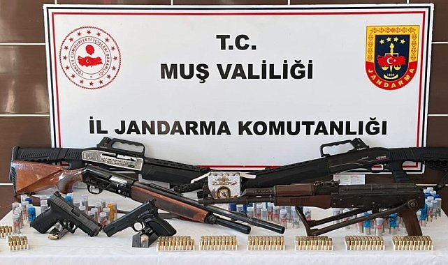 Malazgirt'te ruhsatsız silah operasyonu: 6 kişi tutuklandı