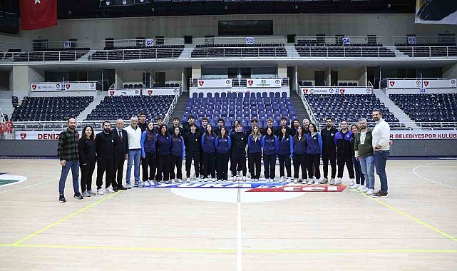 Merkezefendi Belediyesi Gençlik ve Spor Kulübü'nde şampiyona heyecanı yaşanıyor