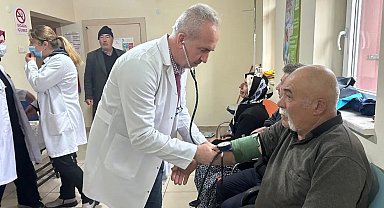 Mobil Sağlıklı Hayat Timi Bademdere'de hizmet verdi