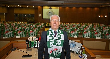 Mustafa Bozbey Portekiz'den seslendi: "Biz şampiyon olacağız"