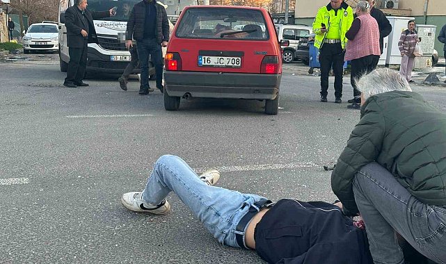 Otomobille çarpışan motosikletin sürücüsü yaralandı