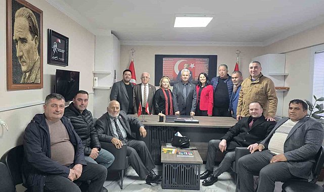 Salihlili muhtarlar yeni başkanını seçti