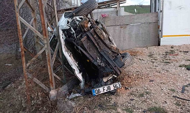 Samsun'da otomobil takla attı: 2 yaralı