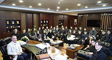 Sultangazi'de gençlik buluşmaları tam gaz devam