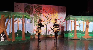 Yıldırımlı çocuklara ücretsiz tiyatro