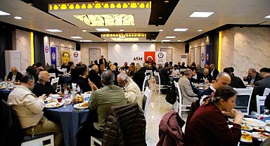 Adana'da sivil toplum ve eğitim camiası iftarda buluştu