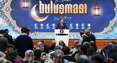 AK Parti'nin "Gelenekten Geleceğe İftarı"nda 400 usta sanatçı bir araya geldi