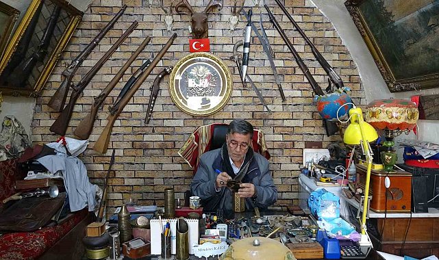 Antikacılardan antika tutkunlarına uyarı: "Her eski antika değil"