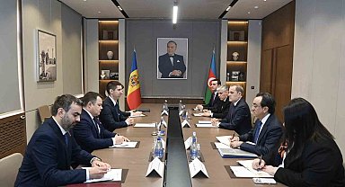 Azerbaycan, İran'daki tüm diplomatik personelini geri çekiyor