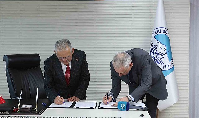 Başkan Büyükkılıç, Kartal Katlı Kavşağı için besmeleyi çekti, imzayı attı