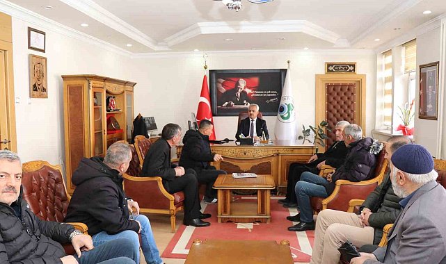 Başkan Çelebi vatandaşların sorunlarını dinledi