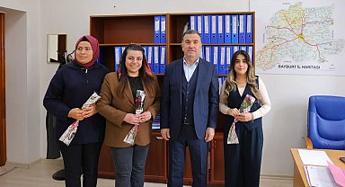 Bayburt Valisi Eldivan, 8 Mart Dünya Kadınlar Günü'nü kutladı