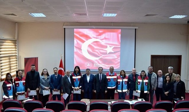 Bayındır Sosyal Yardımlaşma Vakfı, çalışma performansı ile İzmir'de birinci oldu