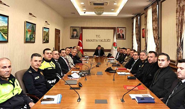 Bayram tatilinde trafik ekipleri yollarda tedbir alacak