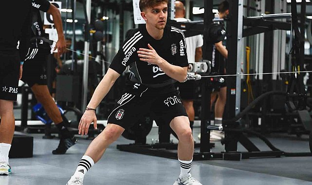 Beşiktaş, salonda çalıştı