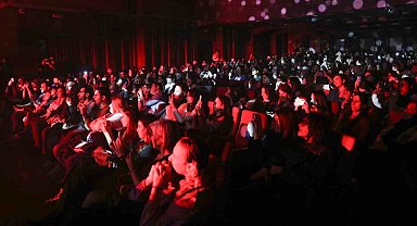 Bursa'da Can Ozan ile müzik dolu gece