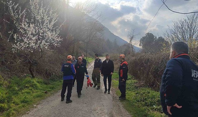 Bursa'da dağlık alanda mahsur kalan yaralı vatandaş kurtarıldı