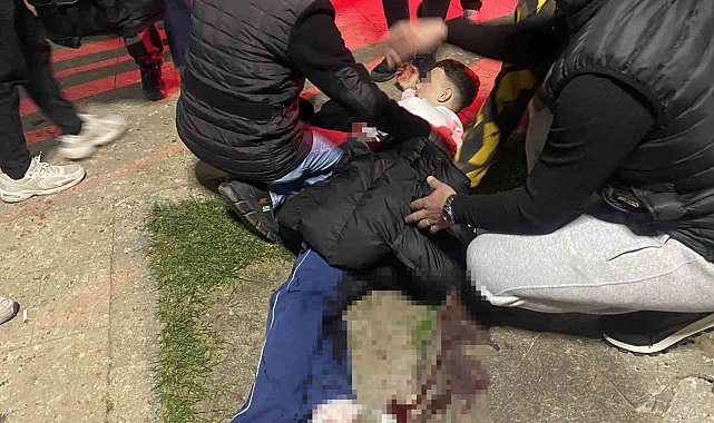 Bursa'da parkta bıçaklı kavga: 16 yaşındaki çocuk yaralandı